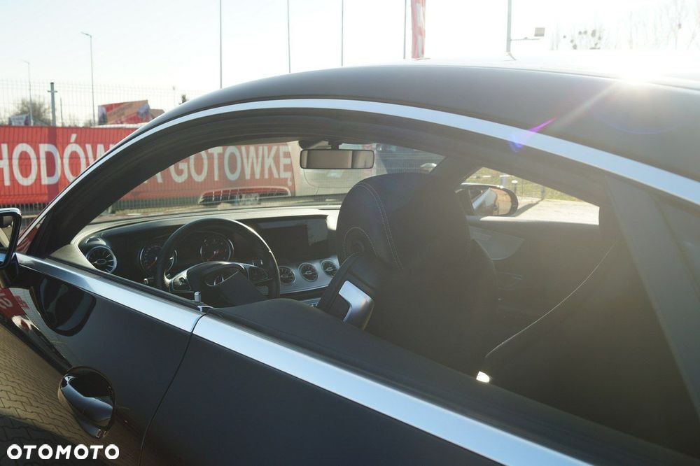 Mercedes-Benz Klasa E - 20