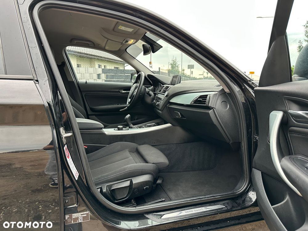 BMW Seria 1 - 16