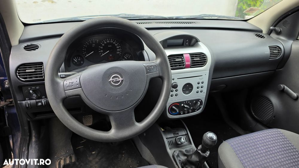 Opel Corsa - 8