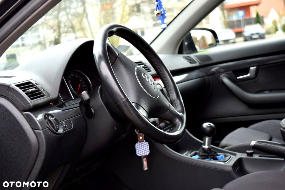 Audi A4 Avant 1.9 TDI - 11