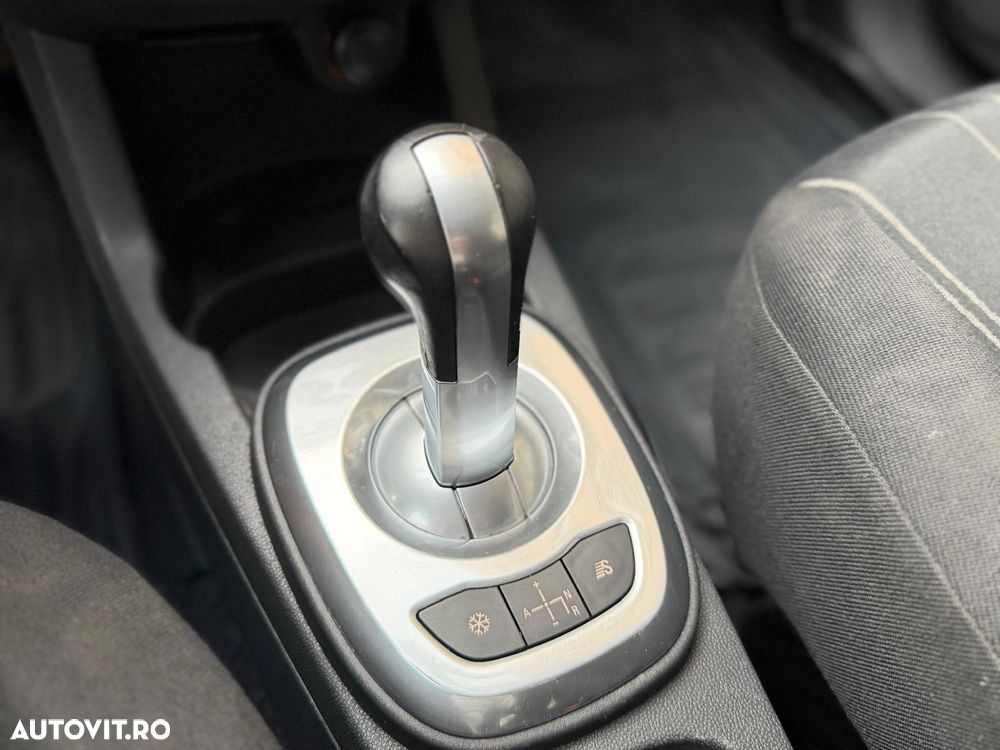 Opel Corsa - 8