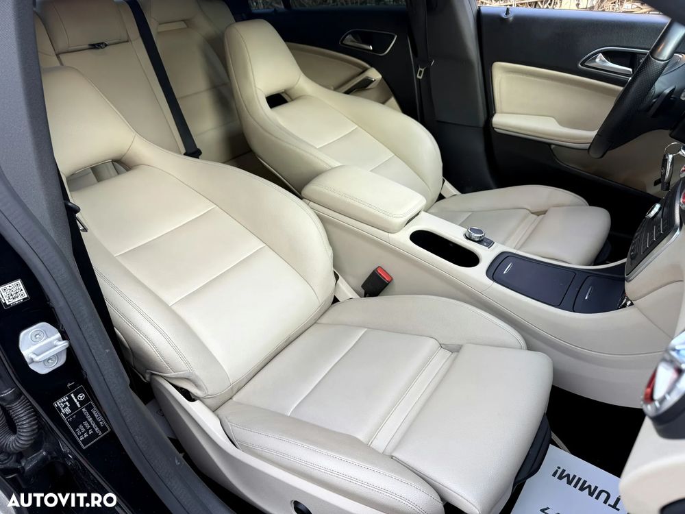 Mercedes-Benz CLA - 11