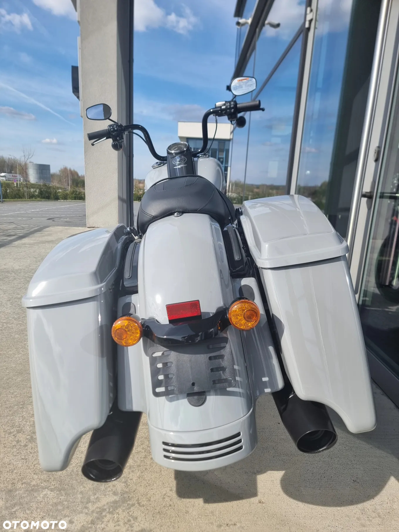 Harley-Davidson Touring Road King - 2
