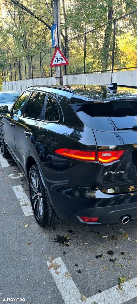Jaguar F-Pace 30d AWD R-Sport - 4