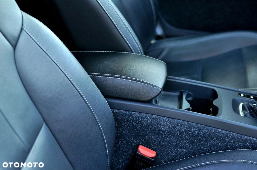 Volvo XC 40 D3 Momentum Pro - 27