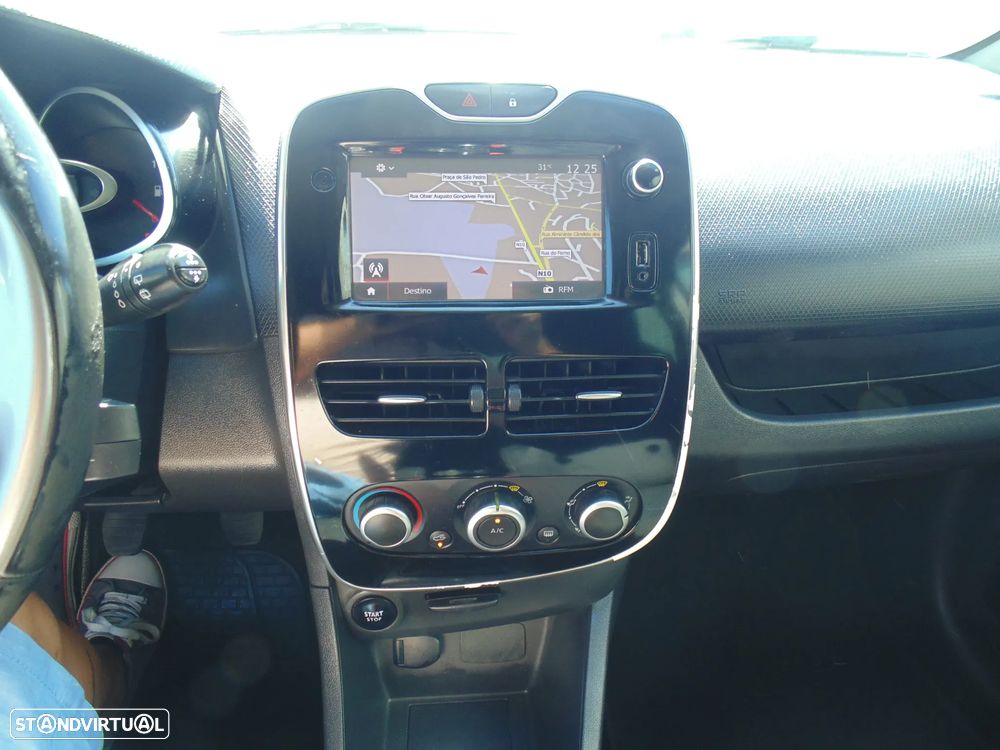 Renault Clio 0.9 TCe Limited - 28