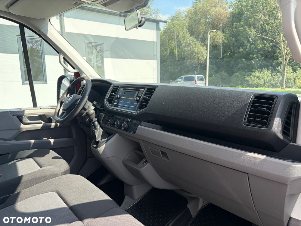 Volkswagen CRAFTER - 23