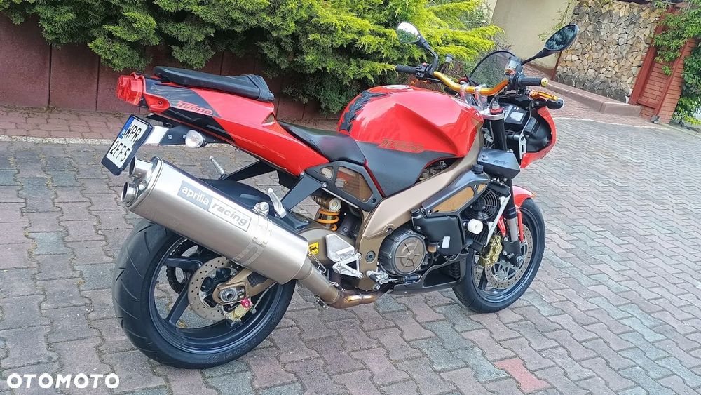 Aprilia Tuono - 3