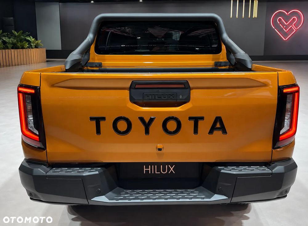 Toyota Hilux - 6