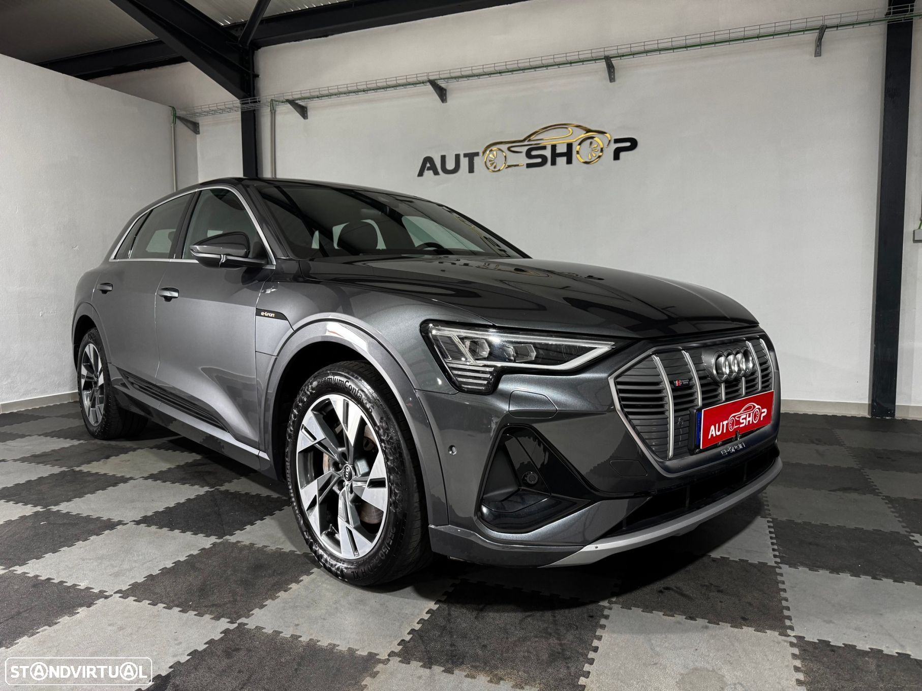 Audi e-tron 55 quattro S line - 1