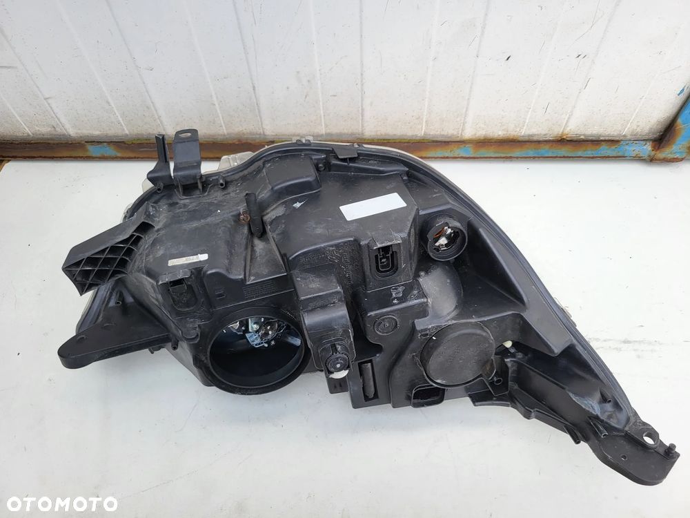 Lampa przednia lewa Citroen C4 II B7 - 10