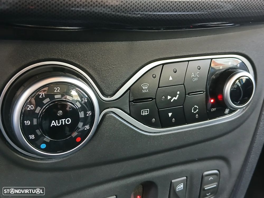 Dacia Sandero 0.9 TCe Stepway 124g - 27