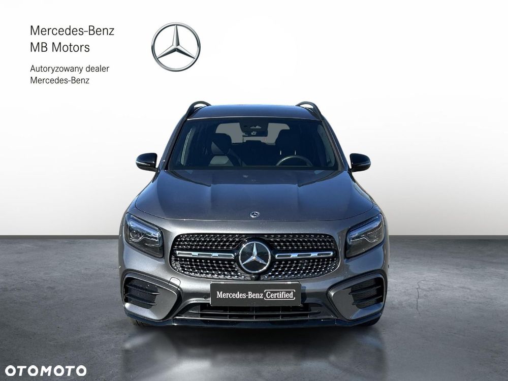 Mercedes-Benz GLB - 8