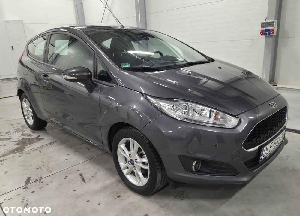 Ford Fiesta 1.0 Start-Stop Champions Edition - 2