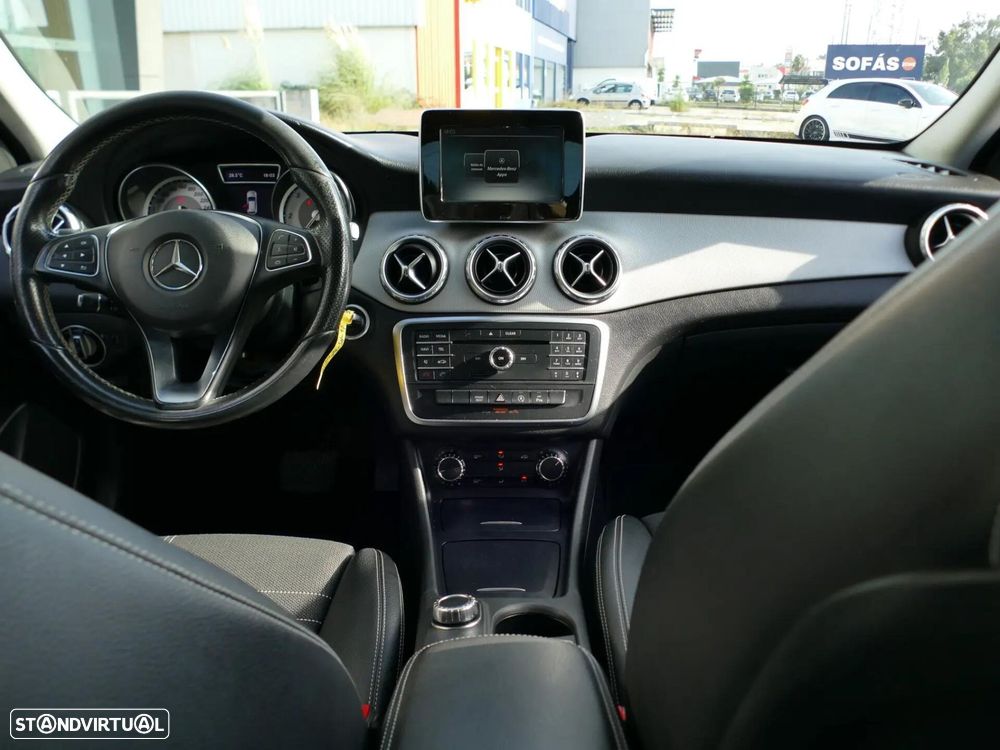 Mercedes-Benz GLA 180 d Urban Aut. - 35