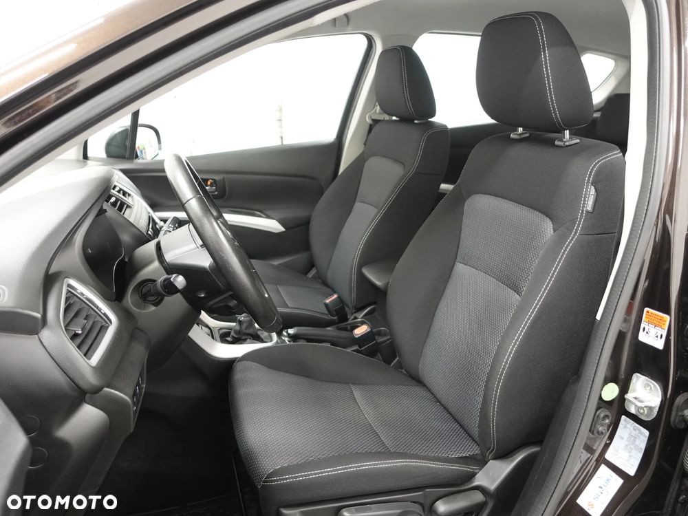 Suzuki SX4 S-Cross 1.6 DDiS Allgrip Comfort - 22