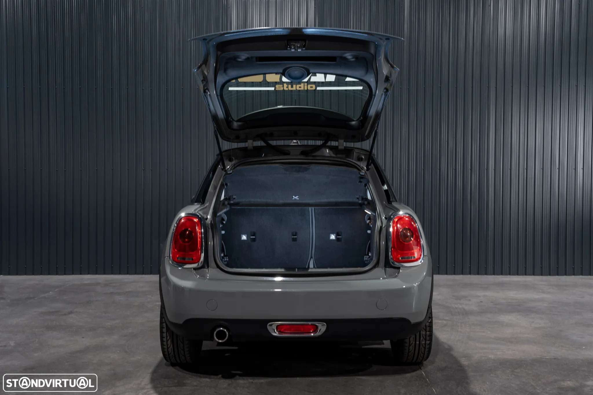 MINI 5 Portas Cooper D - 54