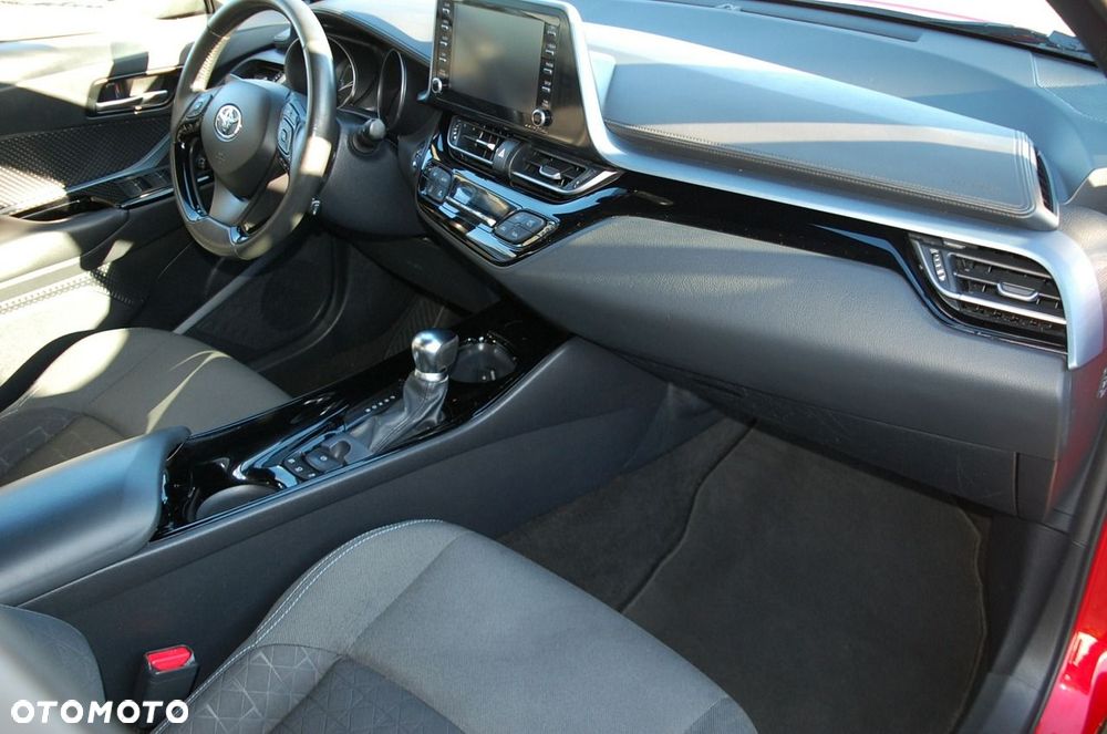 Toyota C-HR - 25