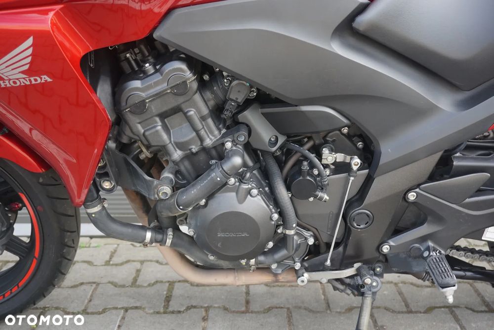 Honda CBF - 17