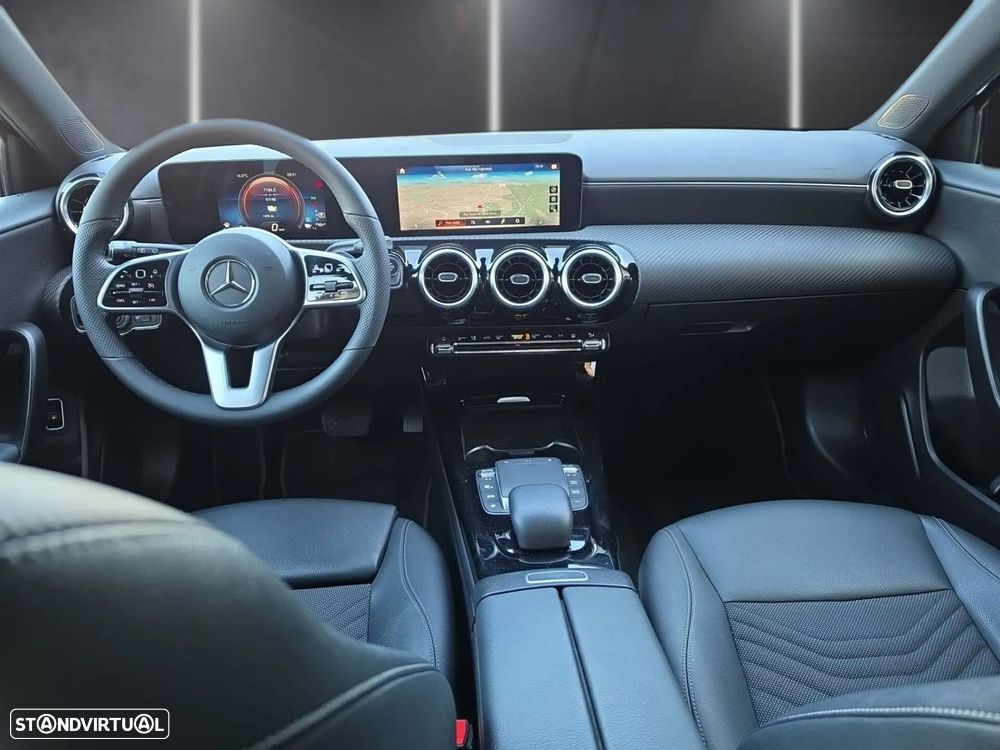 Mercedes-Benz A 250 e Style Plus - 12