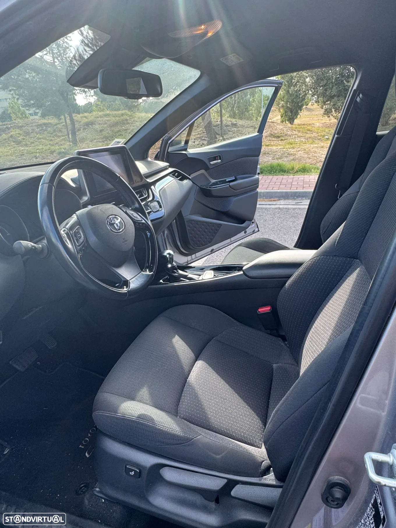 Toyota C-HR 1.8 HSD Comfort - 6