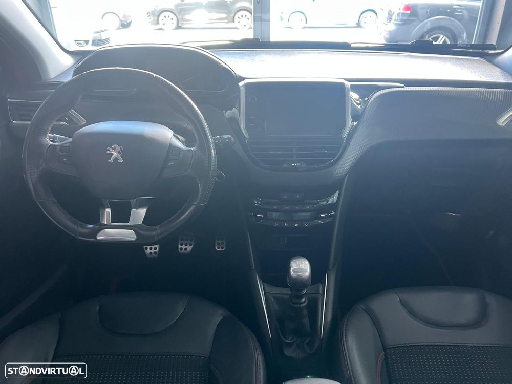 Peugeot 208 1.2 PureTech GT Line - 10