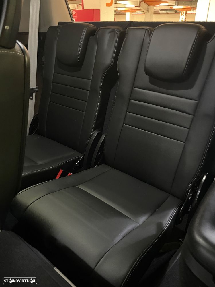 Renault Grand Scénic 1.6 dCi Bose Edition SS - 16