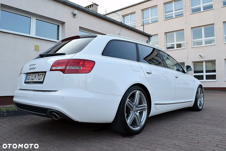 Audi A6 Avant 2.7 TDI DPF quattro tiptronic - 17