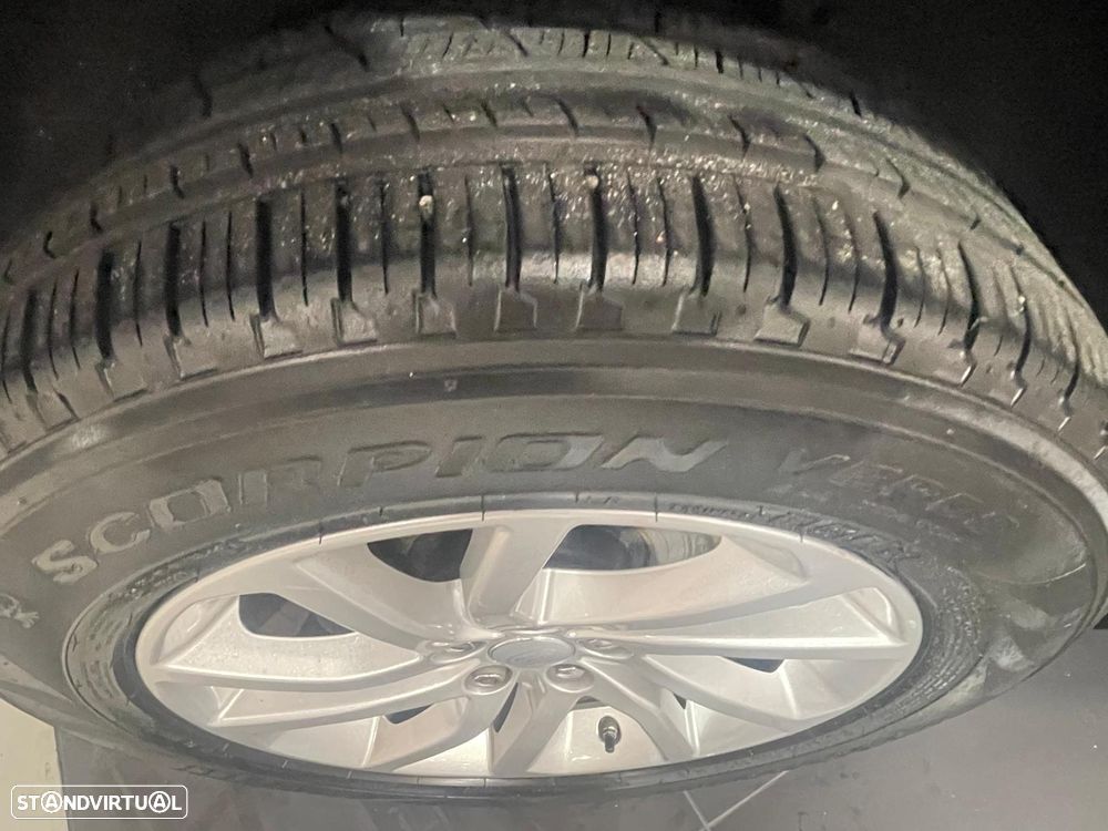 Land Rover Discovery Sport 2.0 TD4 HSE Luxury 7L Auto - 54