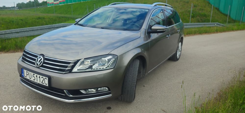 Volkswagen Passat 2.0 TDI 4Mot Highline DSG - 6