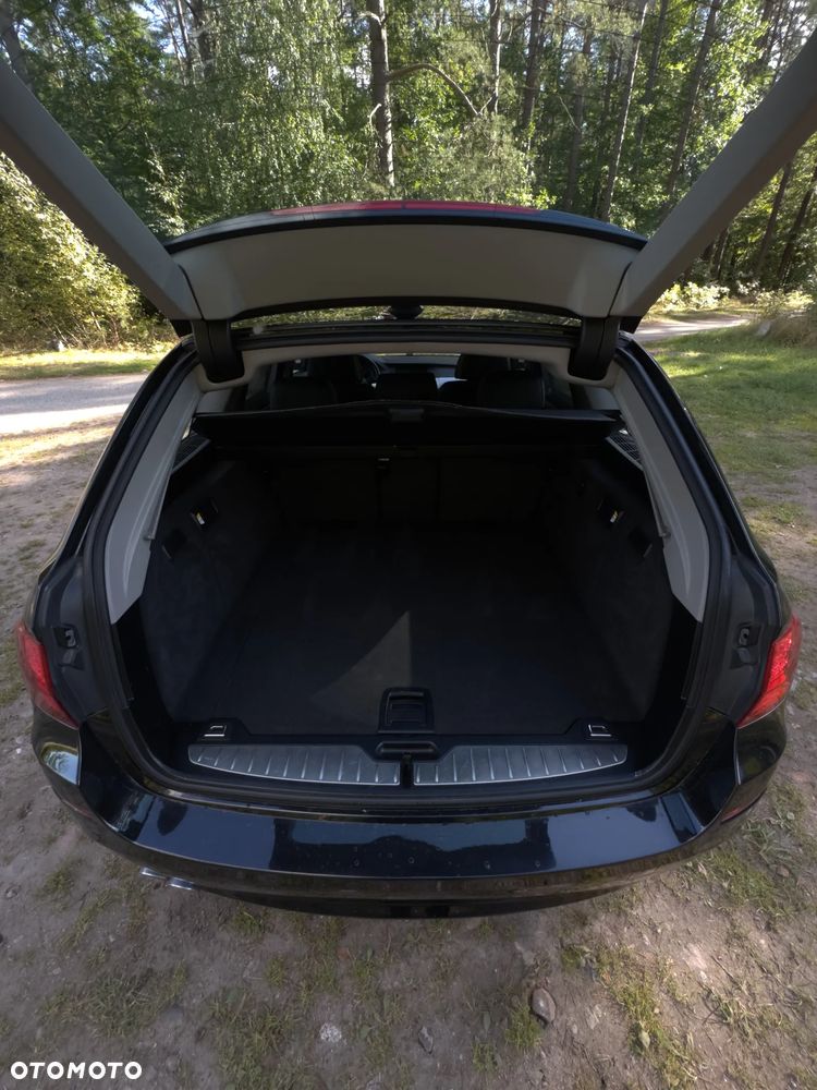 BMW Seria 5 520d - 9