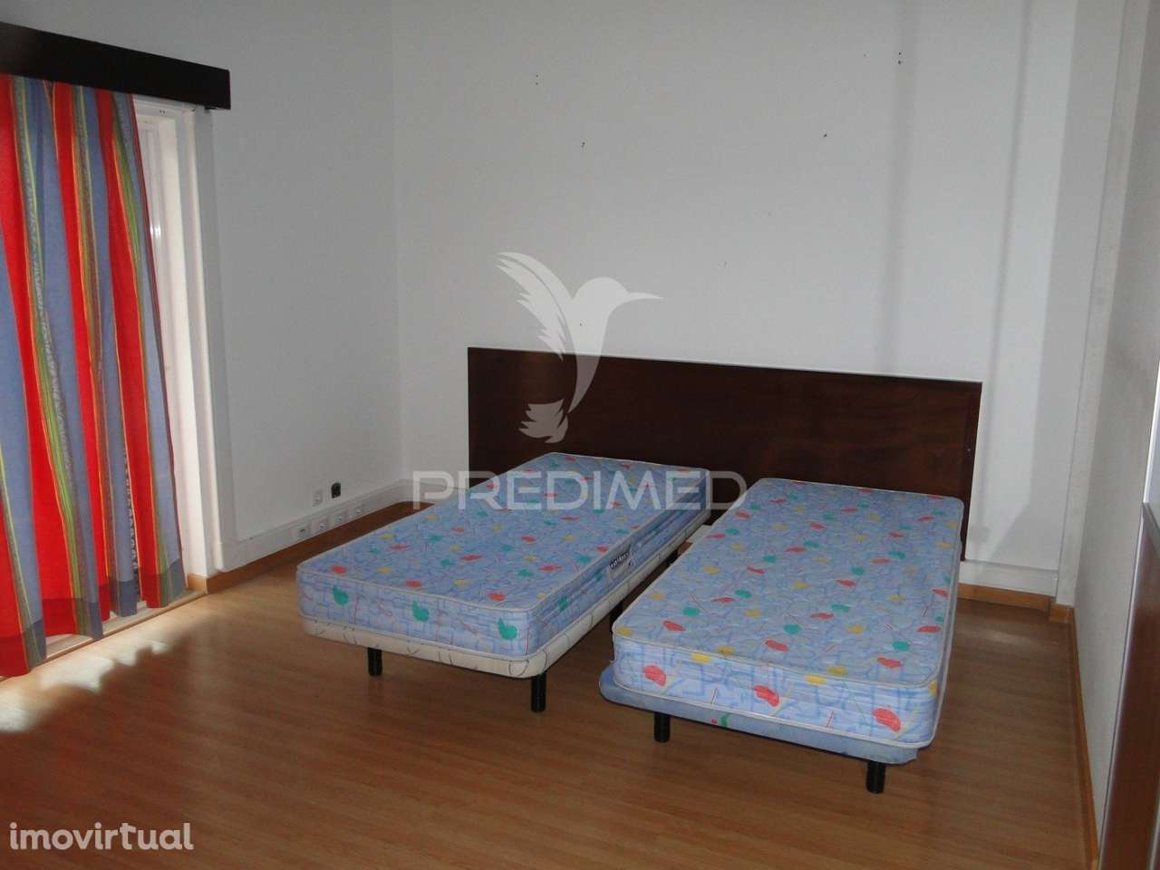 Apartamento/arrendamento para Alojamento de funcionários em Ferreiras - Grande imagem: 2/11