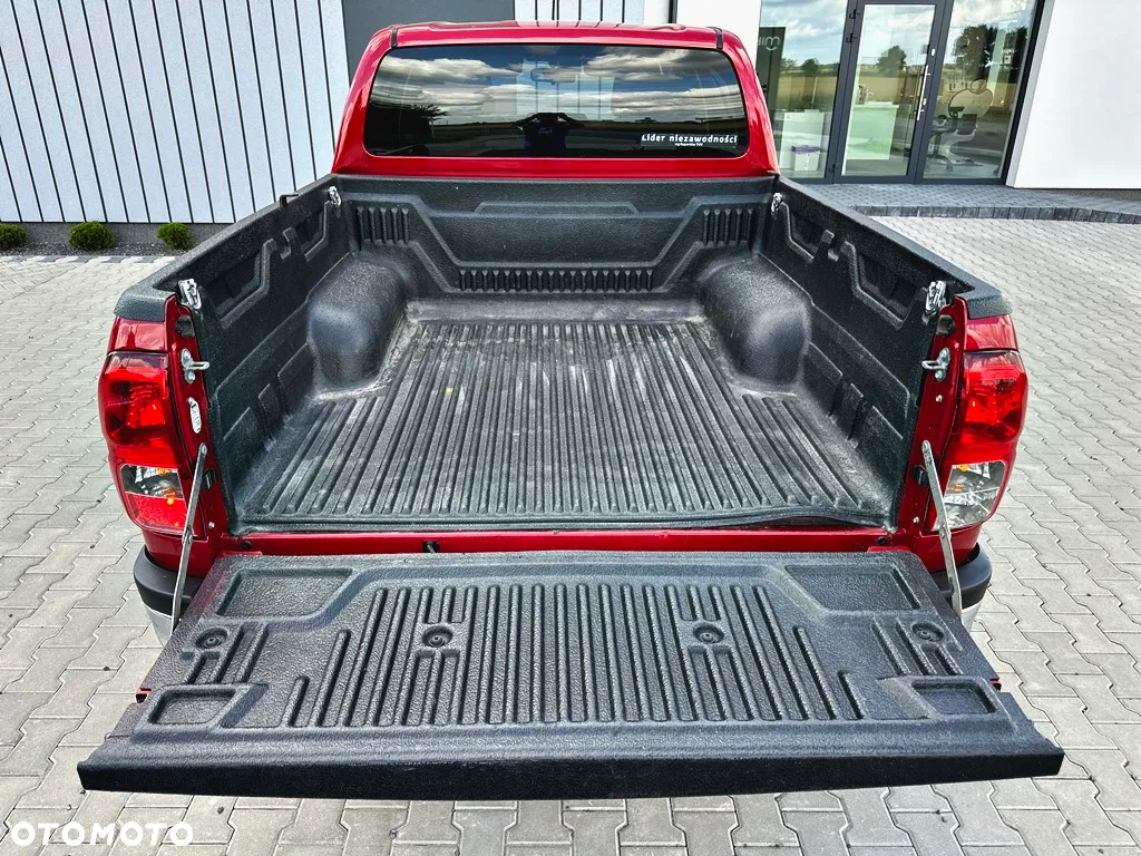 Toyota Hilux 2.4 D-4D Double Cab Dakar 4x4 - 30