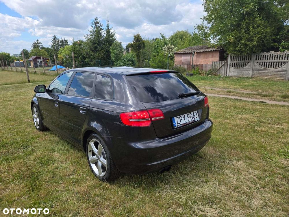 Audi A3 Sportback 1.4 TFSI Ambition - 4