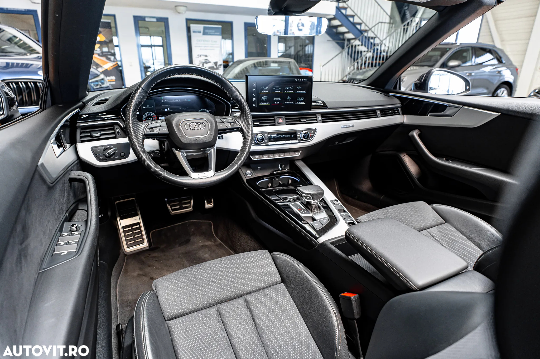 Audi A5 Cabrio 40 TFSI quattro S tronic S line - 27