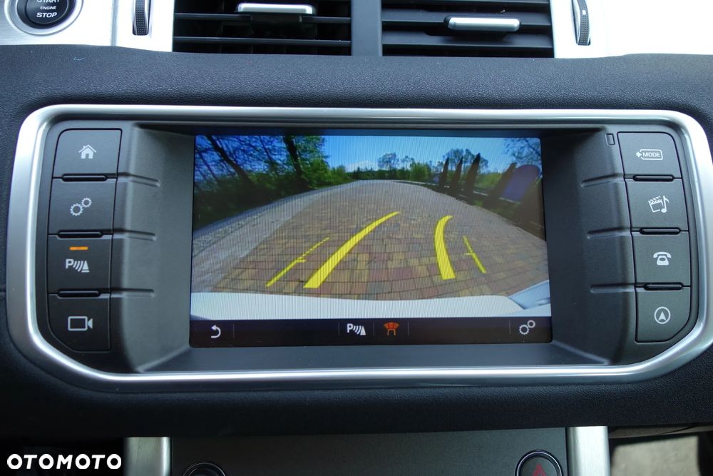 Land Rover Range Rover Evoque - 31