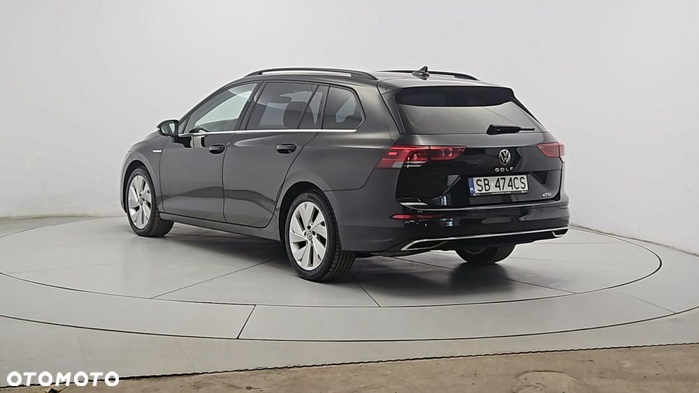 Volkswagen Golf - 3