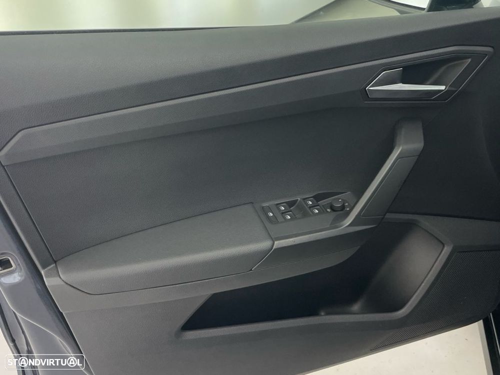 SEAT Arona 1.0 TSI Style DSG - 18