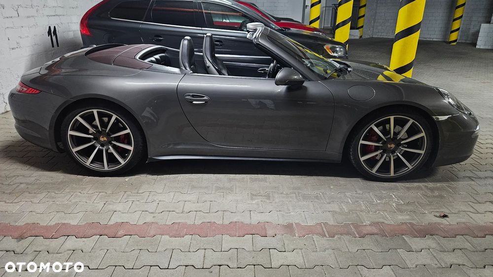 Porsche 911 Carrera 4S PDK Cabrio - 4