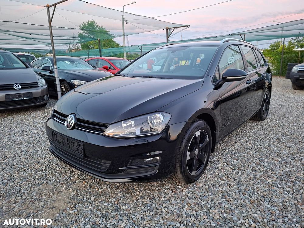 Volkswagen Golf - 5