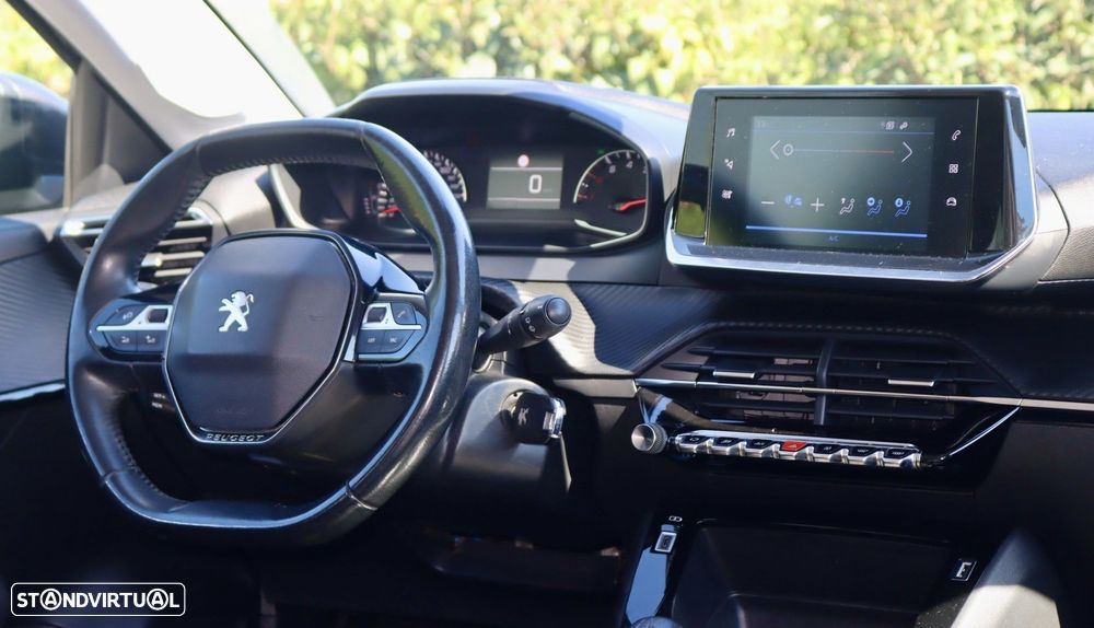 Peugeot 208 1.2 PureTech Active - 5