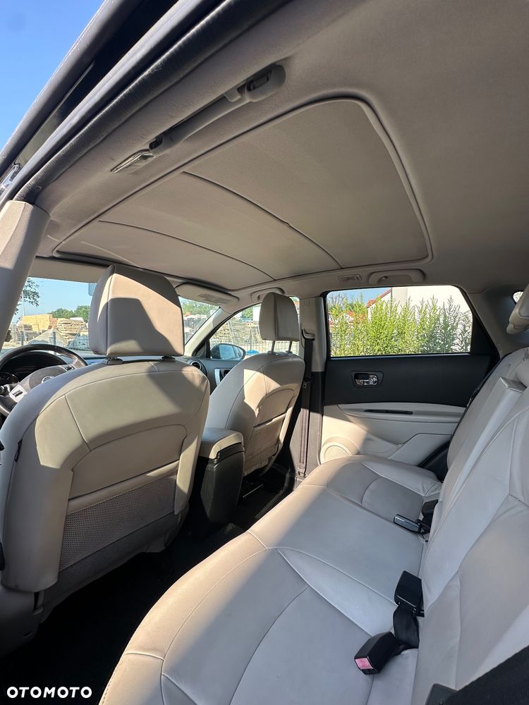 Nissan Qashqai 2.0 dCi 4x4 Tekna - 6