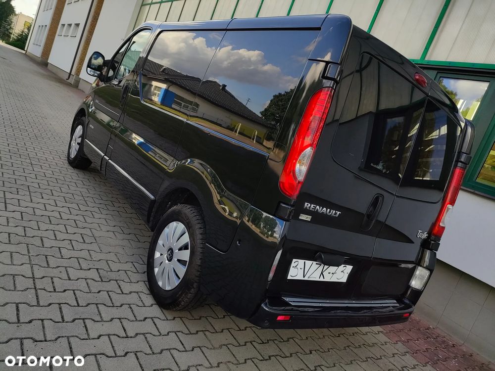 Renault Trafic - 11