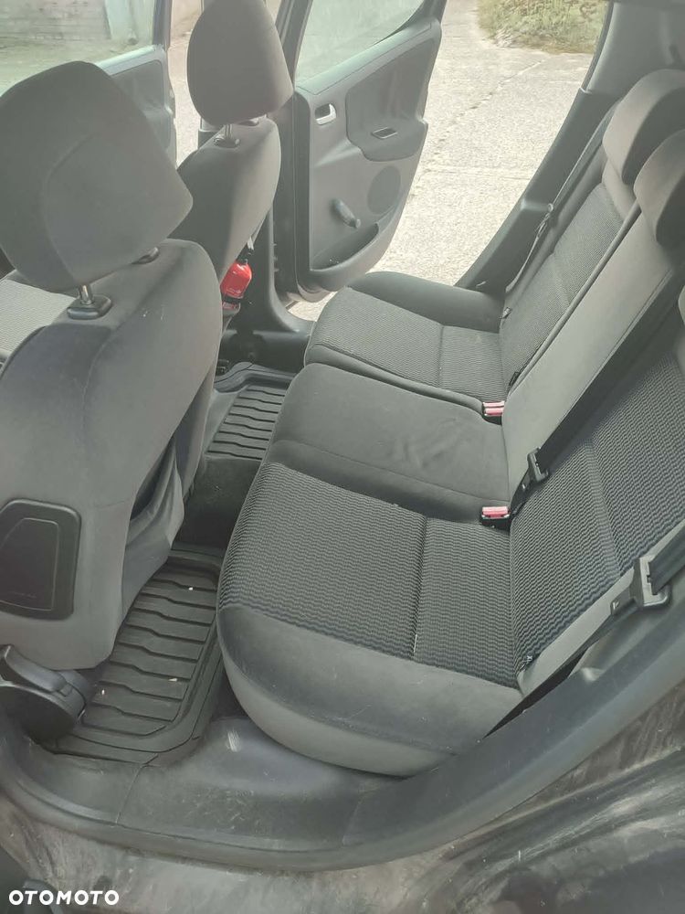 Peugeot 207 1.4 - 16