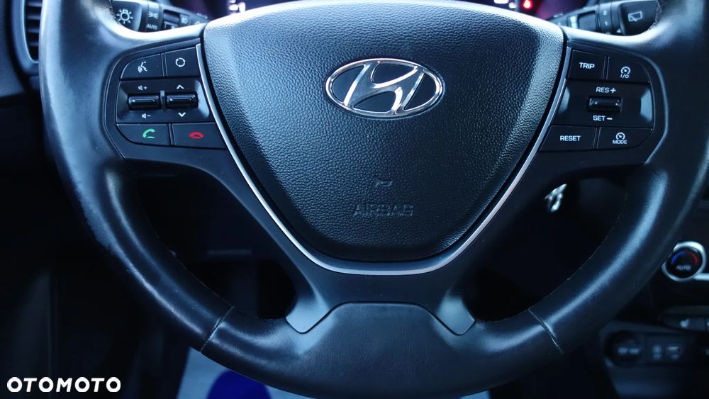 Hyundai i20 1.4 Comfort - 22