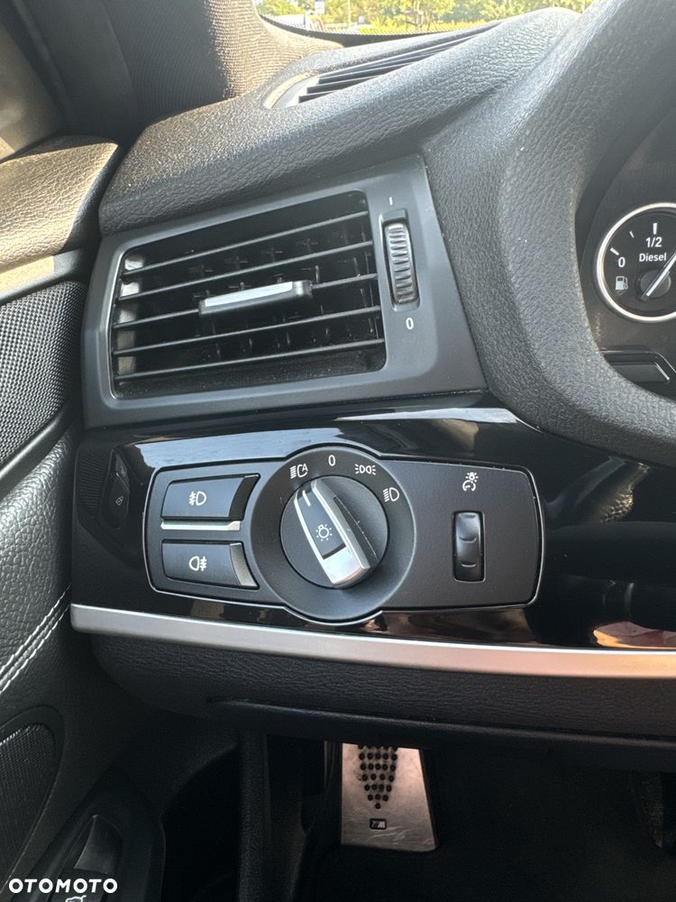 BMW X4 xDrive20d - 8