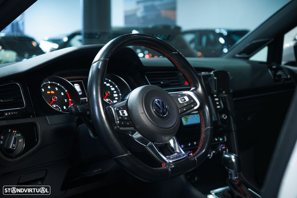 VW Golf 2.0 TSi GTi DSG Performance - 12