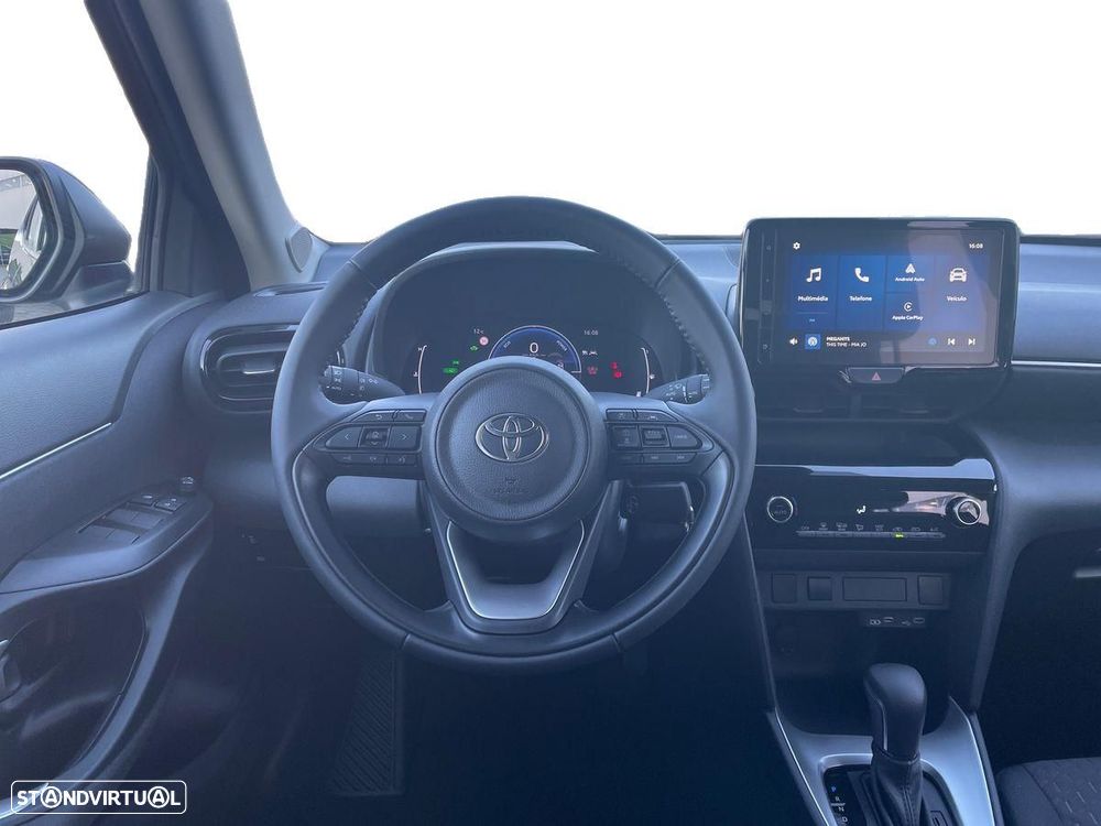 Toyota Yaris Cross - 10