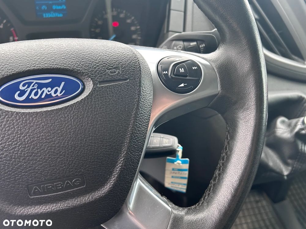 Ford Transit - 15