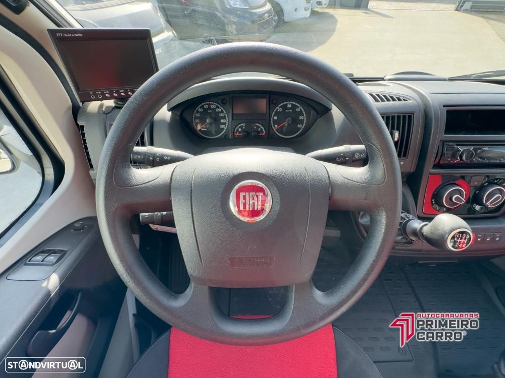 McLouis MC4 Cama central e basculante - 30